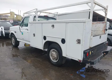 1997 Ford F-250 Xl z USA, uszkodzony, nr VIN 3FTHF25H0VMA52275